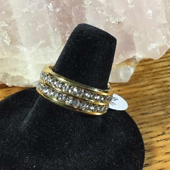 Gold Filled Double Row Cubic Zirconia Band Ring - Picture 3 of 5
